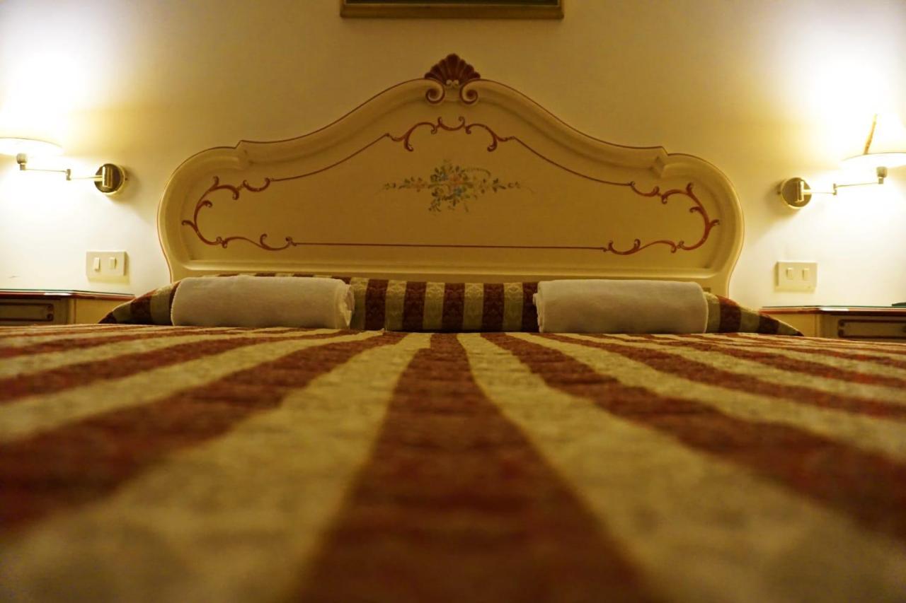Hotel Rialto Experience à Venise Extérieur photo